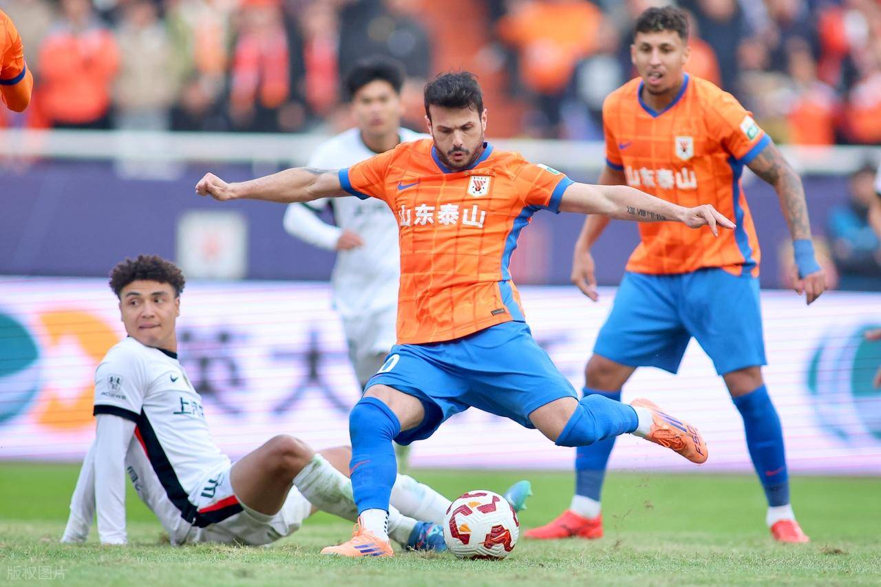 中超国际比赛日再迎强敌，托特纳姆防线松动，主帅态度——媒体盛赞，球探报告显示潜力的简单介绍