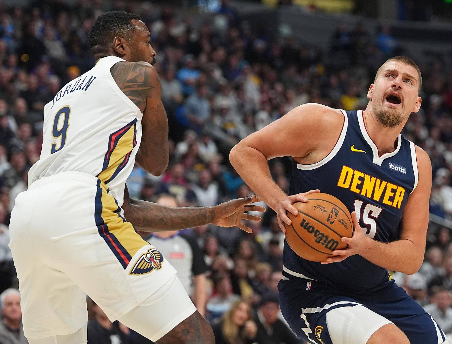 杜兰特火箭常规赛首秀